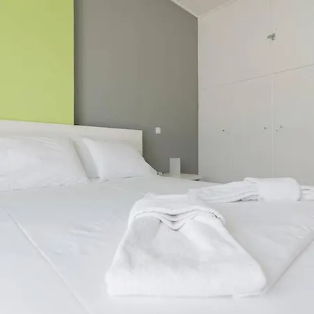 Sunlit 2Br Oasis In Metaxourghio 3Min From Metro Apartment Athens Exterior photo
