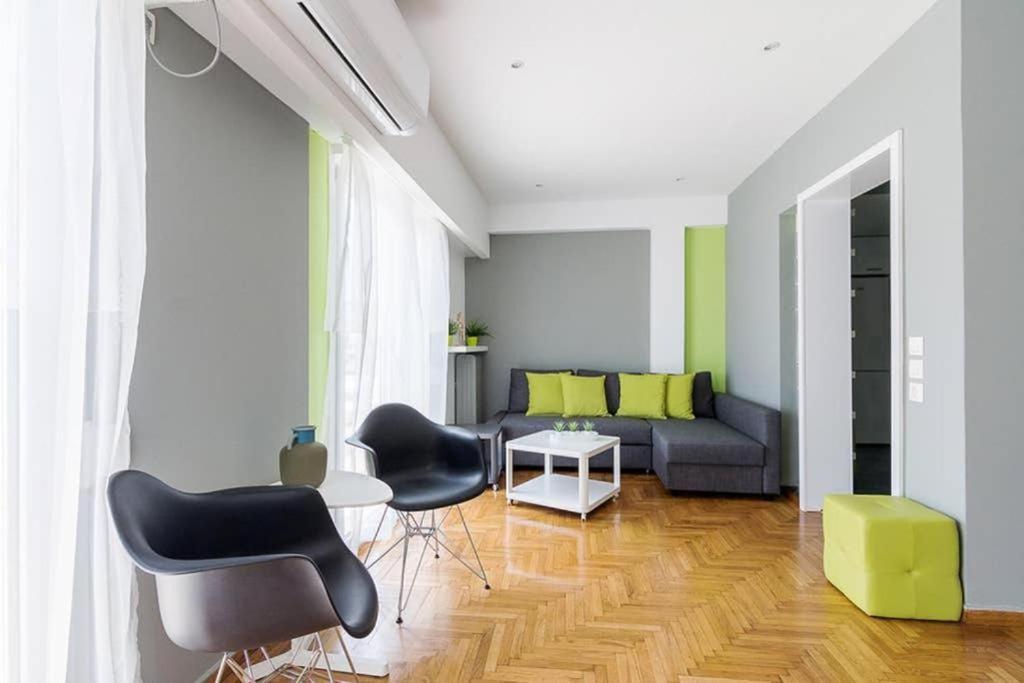 Sunlit 2br Oasis In Metaxourghio 3min From Metro Apartment *