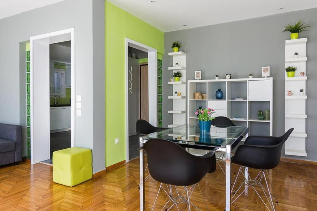 Apartment Sunlit 2br Oasis In Metaxourghio 3min From Metro Athens