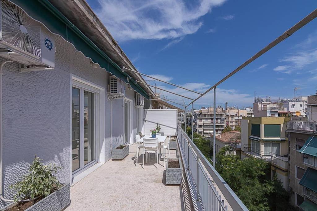 Sunlit 2br Oasis In Metaxourghio 3min From Metro * Athènes
