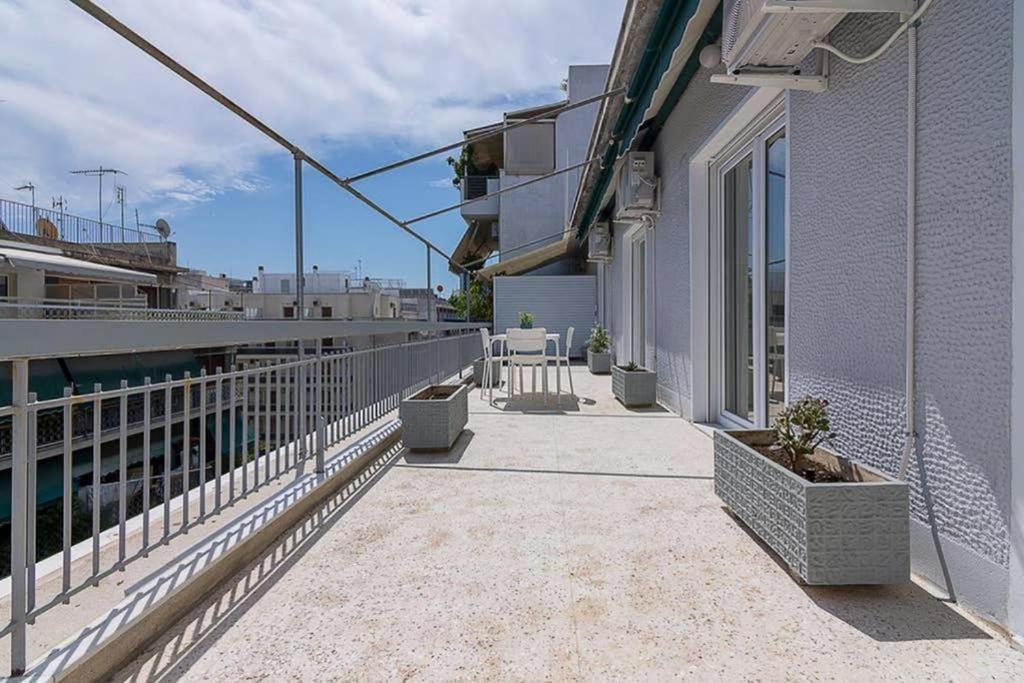 Appartement Sunlit 2br Oasis In Metaxourghio 3min From Metro *