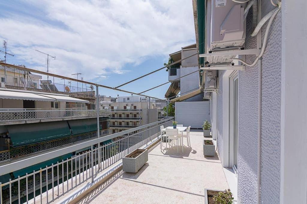 Sunlit 2br Oasis In Metaxourghio 3min From Metro * Atene