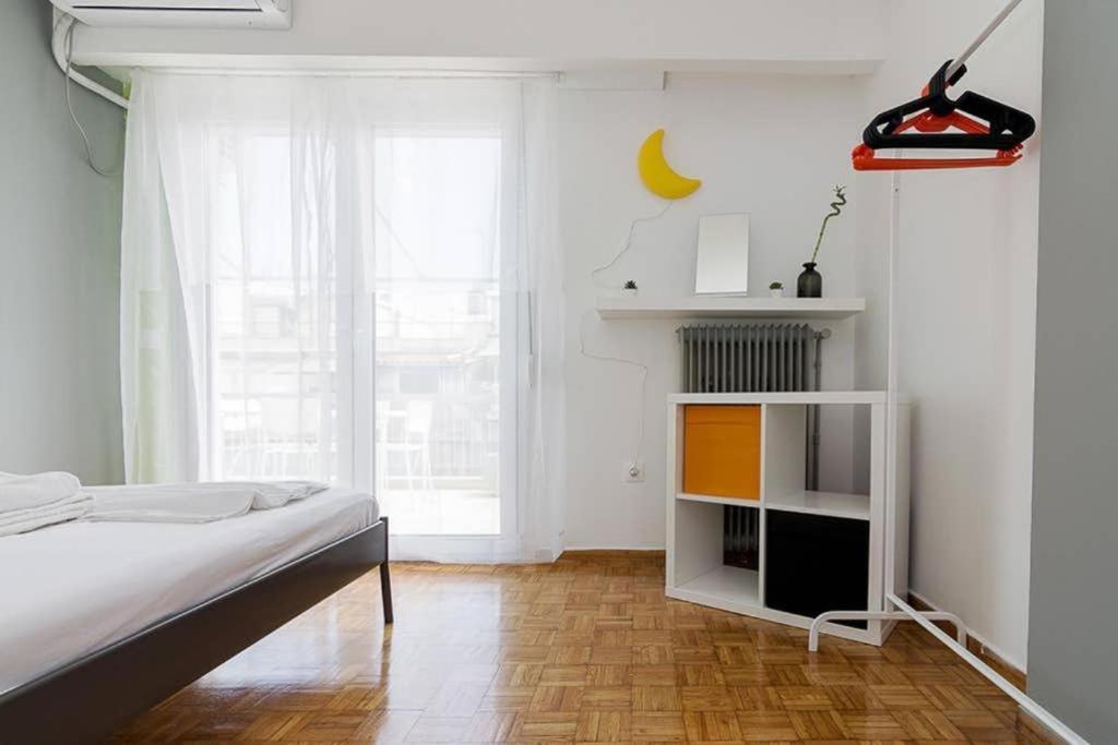 Appartement Sunlit 2br Oasis In Metaxourghio 3min From Metro