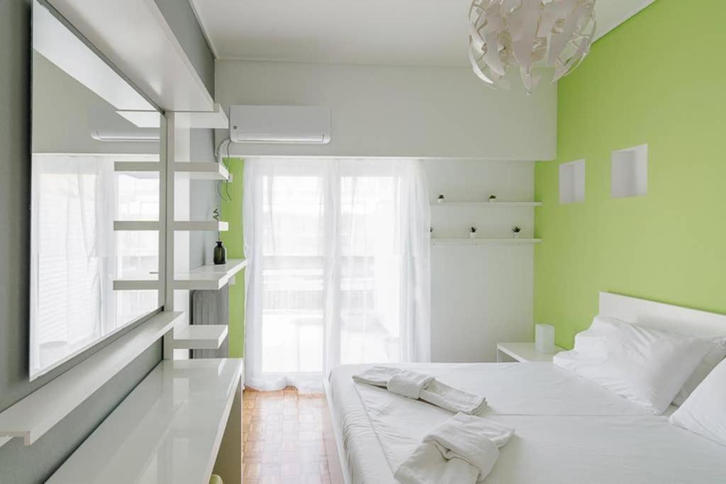 Appartement Sunlit 2br Oasis In Metaxourghio 3min From Metro *